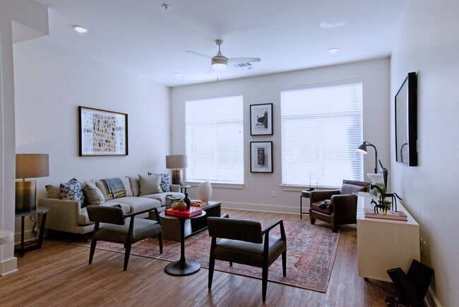 Photo - The Rise Apartments