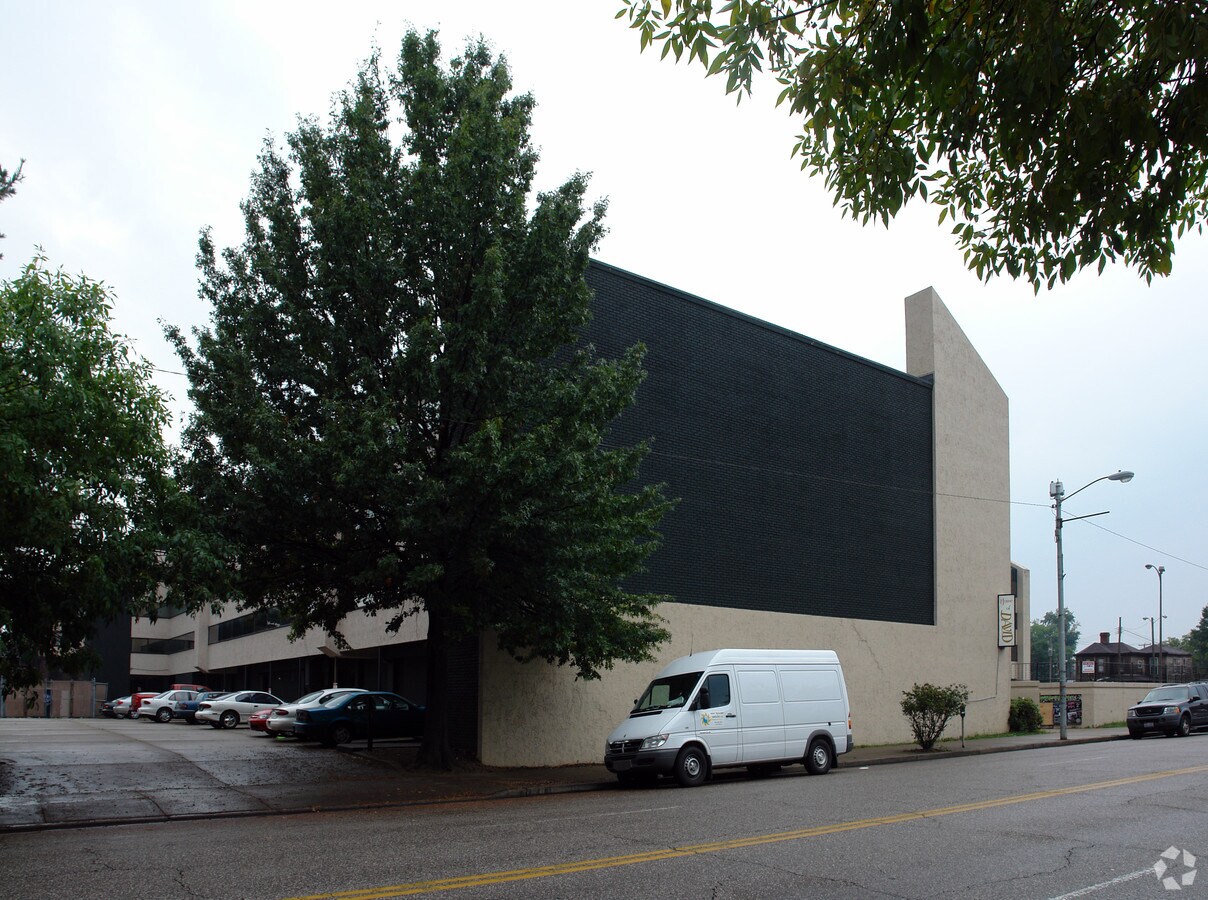 Photo - The Flats on 4th