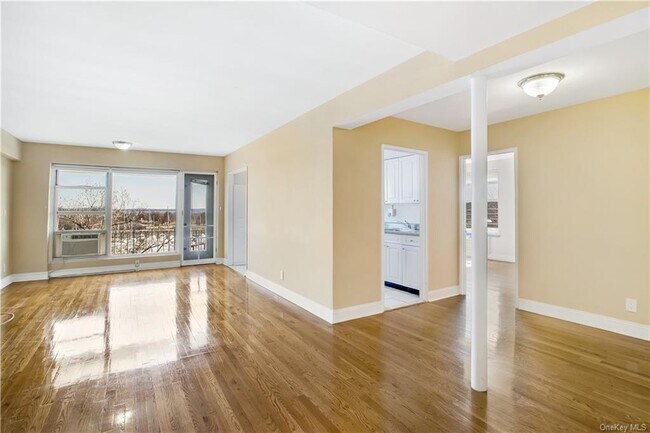 Photo - 730 Pelham Rd Unidad 4F