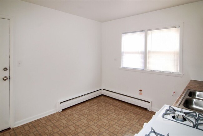 Photo - 817 S 19th