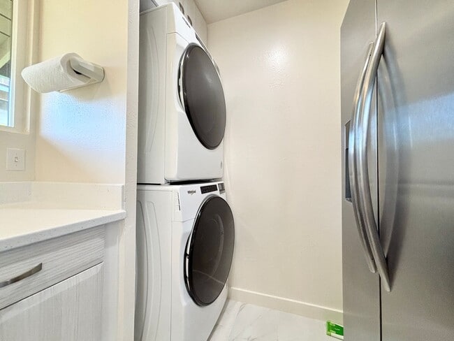 Photo - Newly Renovated 3BR/2BA Townhouse at Waial...