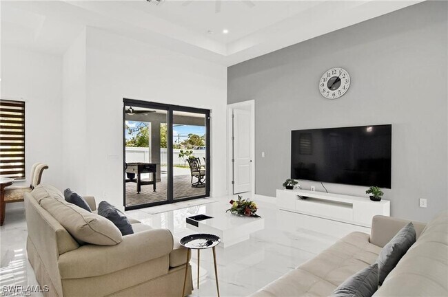 Photo - 117 NW 4th Pl House