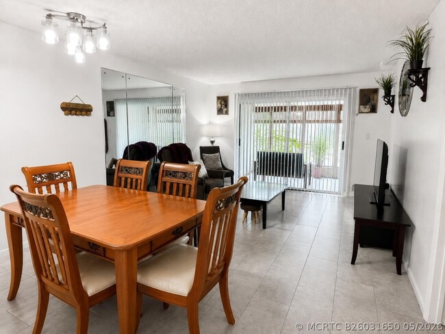 Photo - 6300 NW 62nd St Unit 308