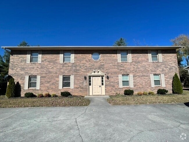 Building Photo - 4809 Cannon Ridge Dr Unit 1 Rental