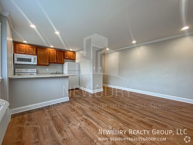 Building Photo - 305 San Juan Dr Unit Apt. 4