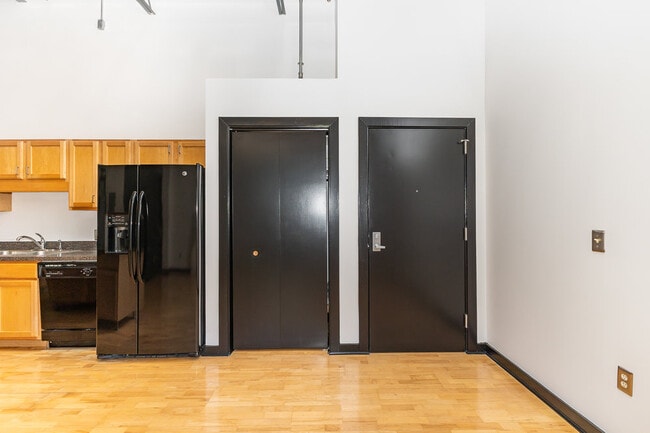 Photo - 700 Market St Unit 203