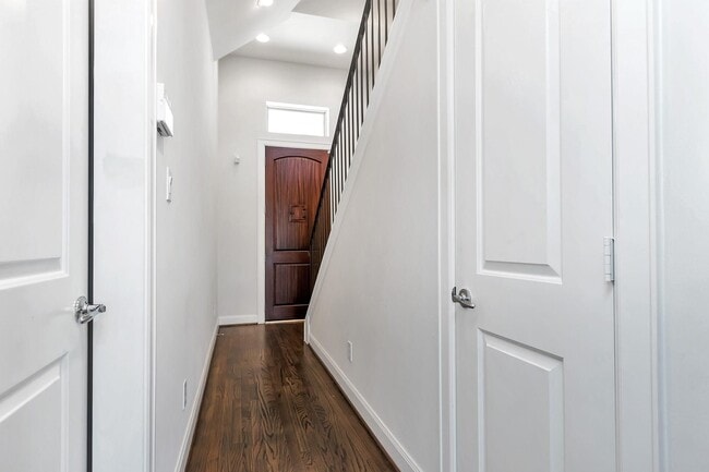 Photo - 1221 Bonner St