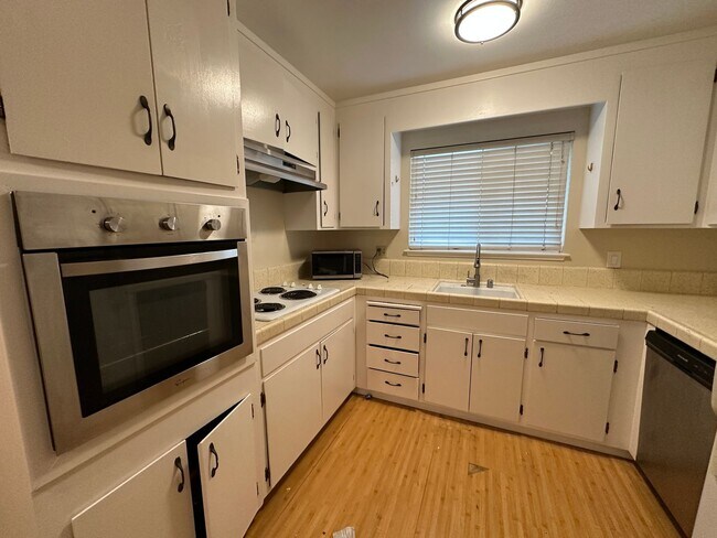 Photo - 852 W Hacienda Ave Unidad 852