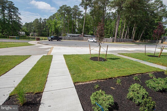 130 Willowtree Ln