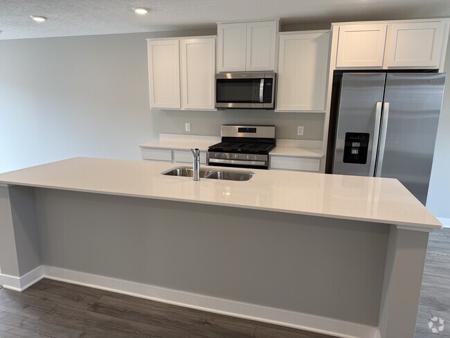 Building Photo - 12535 Guadalcanal Cir NE Rental