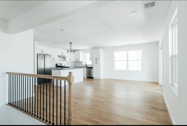 Photo - 716 Seaport Dr.