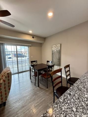 Photo - 2493 Sweet Home Rd Unidad 101