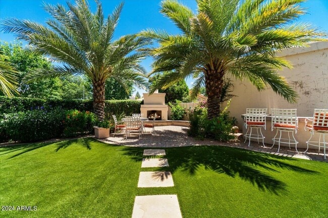 Building Photo - 7799 E Oakshore Dr Rental