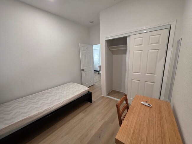 12663 Snowy Owl Wy