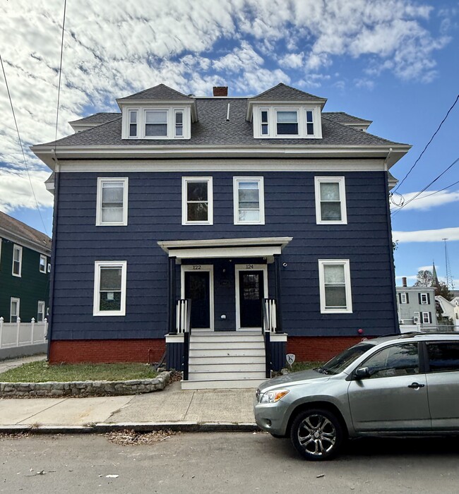 Photo - 122 Chestnut St Unit 1