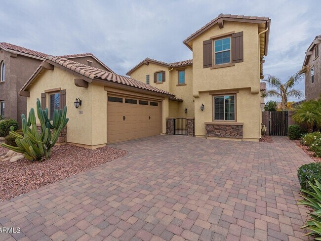 Photo - 4 Bedroom Single Family Home in Chandler