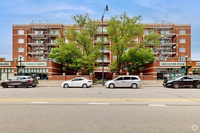 Building Photo - 5000 Oakton St Unit 602 Rental