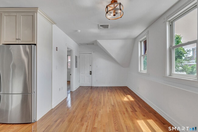 Photo - 119 Dwight St Unit 3