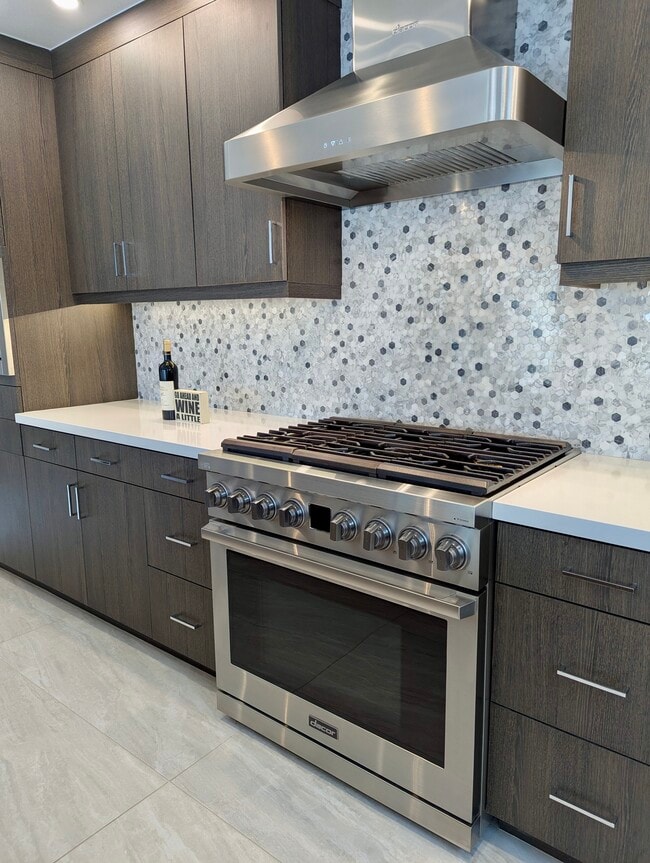 Photo - 3402 Ambassador Dr