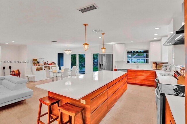 Photo - 1850 NE 118th Rd