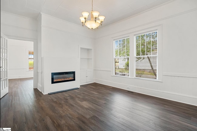 Comedor - 413 W Market St