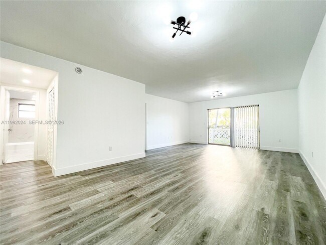 Photo - 2005 Sans Souci Blvd Unidad 107