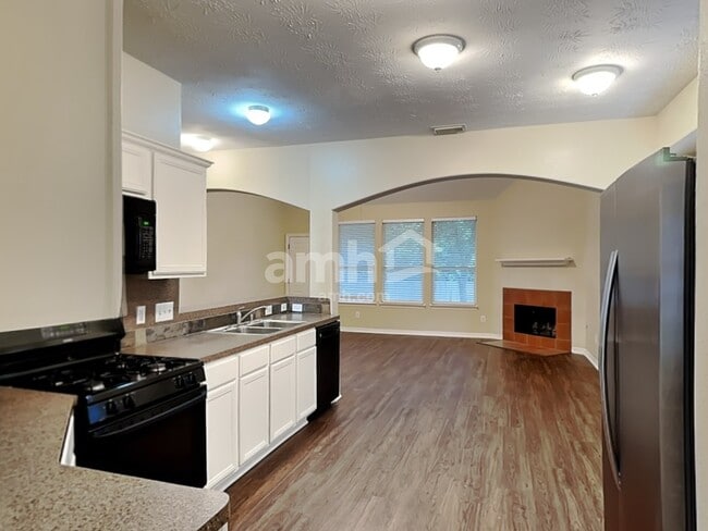 Photo - 38011 W Sulphur Creek Dr