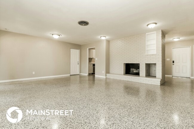 Photo - 4036 Overlook Dr NE