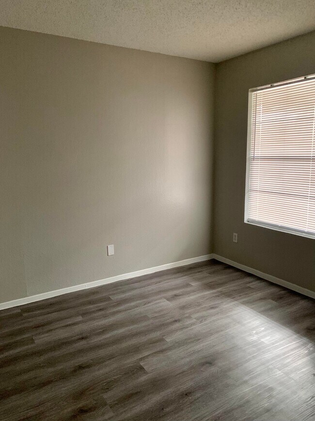 Palms Apartments