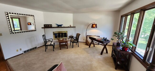 Photo - 1707 Miller Rd