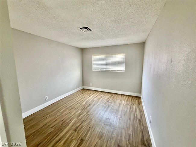 Building Photo - 5187 Greene Ln Unit C