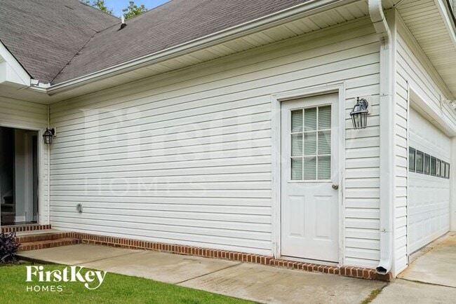 Photo - 210 James Allen Pl