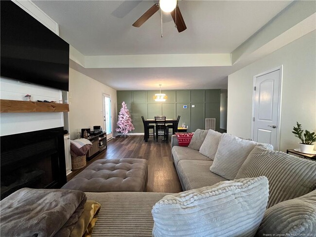 Photo - 323 Tokay Dr