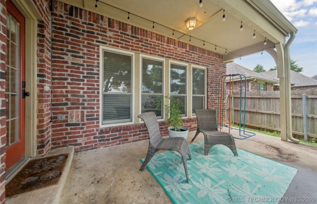 Photo - 8404 E 98th Pl