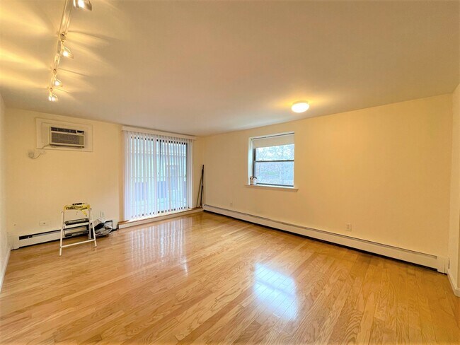 Photo - 80 Highland Ave Unidad 203