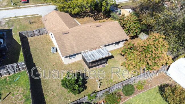 1611 High Point Ct SW