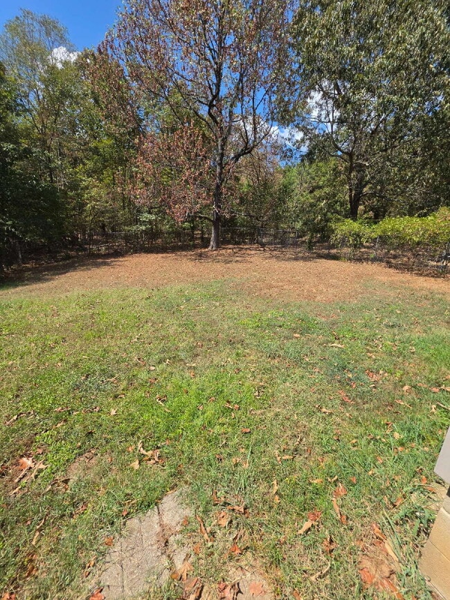 Photo - "Charming 2-Bed Home with Gleaming Hardwood Floors in Prime Jonesboro Location!"