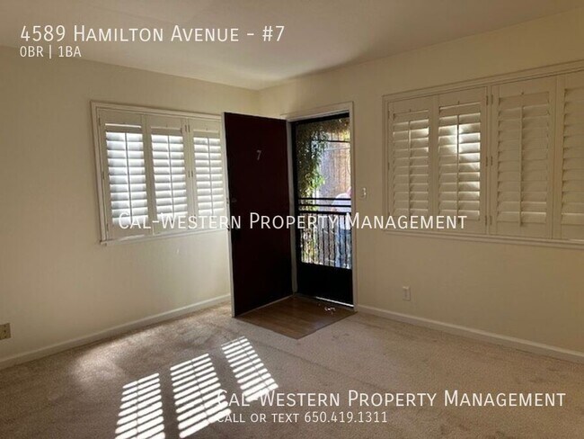 Photo - Very Nice Downstairs Studio Apartment In G... Unit #7