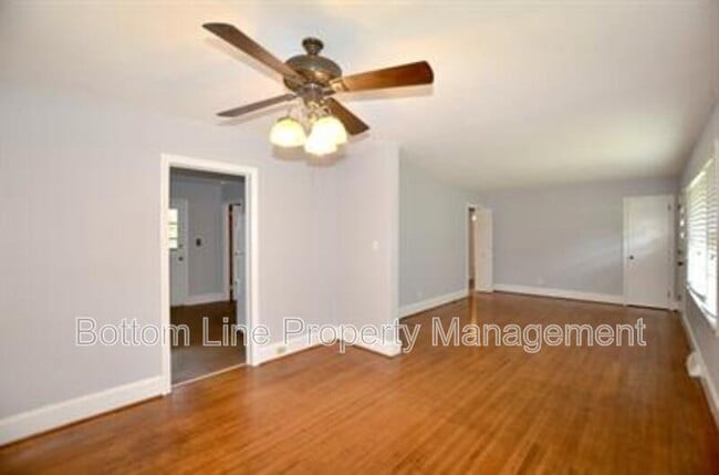 Photo - 4120 Leeds Dr