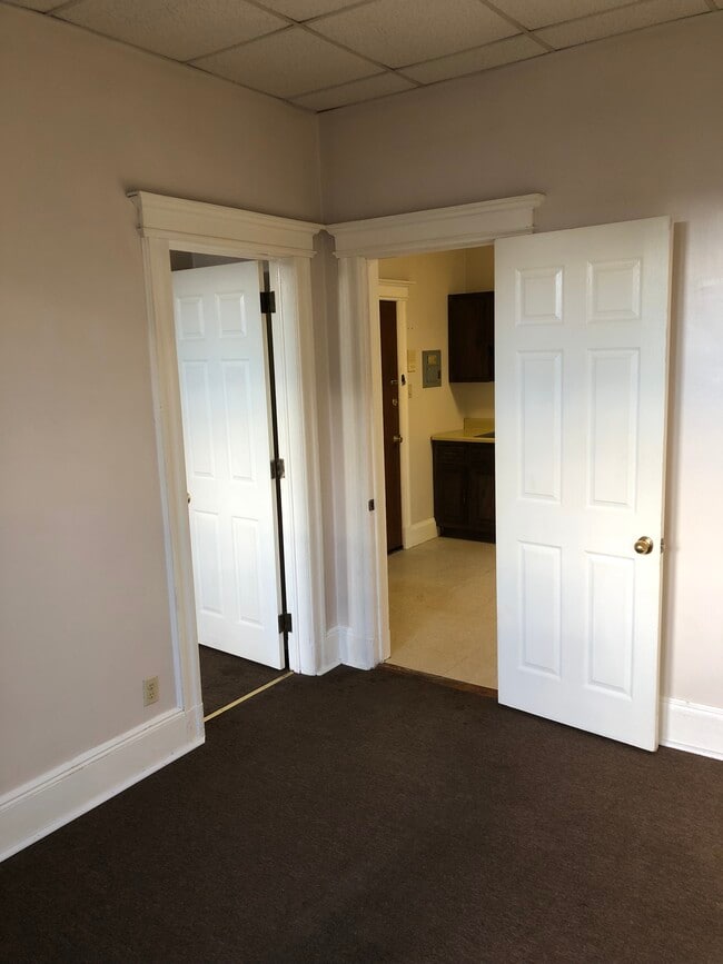 Photo - 513 9th St Unidad 1st floor front