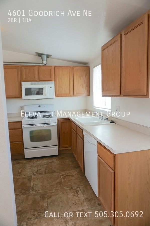 Photo - 4601 Goodrich Ave NE