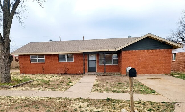 Building Photo - 3505 Houston Ave