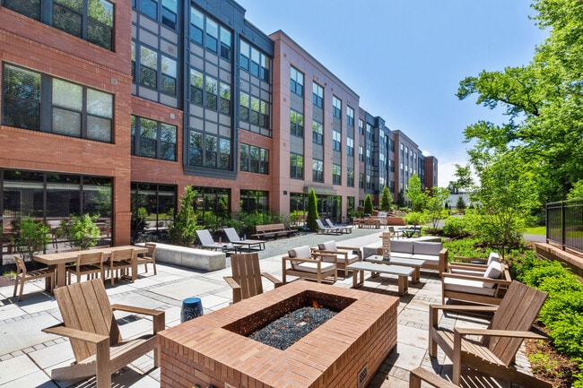 Delwyn apartments — community photo