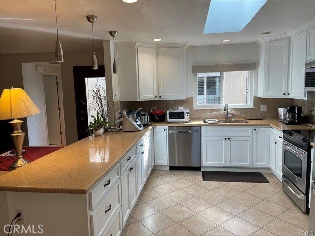 Photo - 951 Avenida Carmel