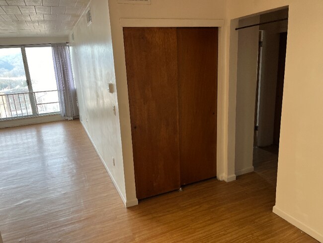 Photo - 508 4th St Unit 501