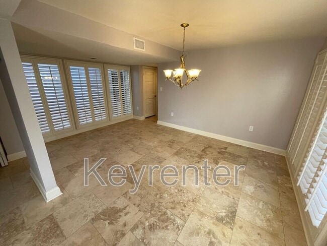 Photo - 516 Lost Tree Ln