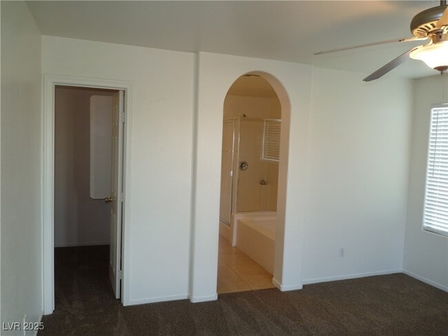 Photo - 7944 Crimson Point St