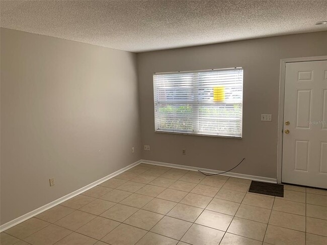 Photo - 3546 Khayyam Ave