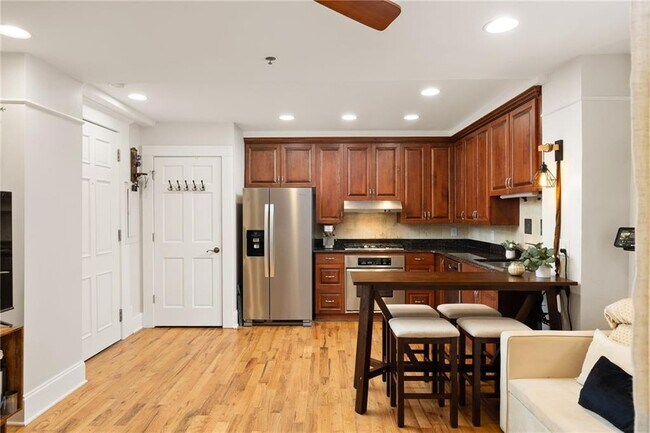 Photo - 259 14th St NE Unit B103