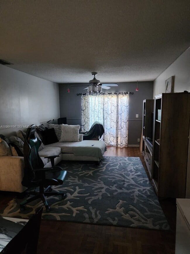 Photo - 2221 Sherman Cir Unit 304